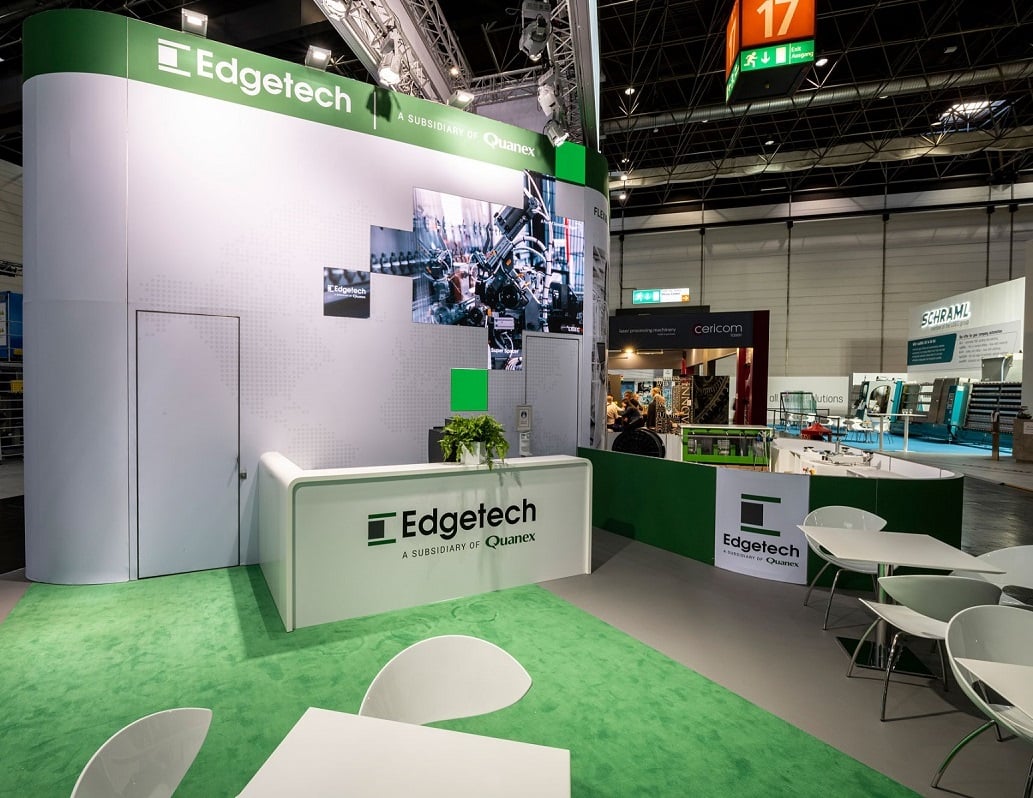 Modulare LED-Videowand auf dem Messestand von Edgetech auf der Glasstech in Düsseldorf