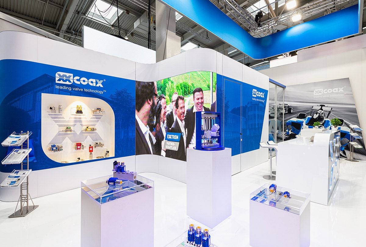 rocketexpo-messebau-mueller-co-ax-innenraum